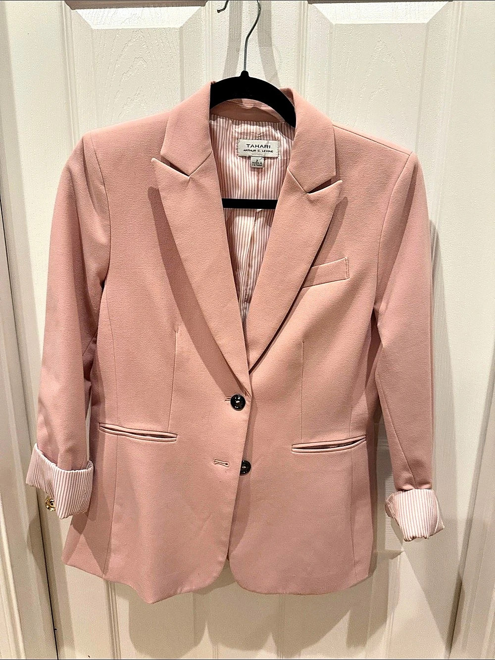 Tahari Pink Striped Blazer Like New Size 23